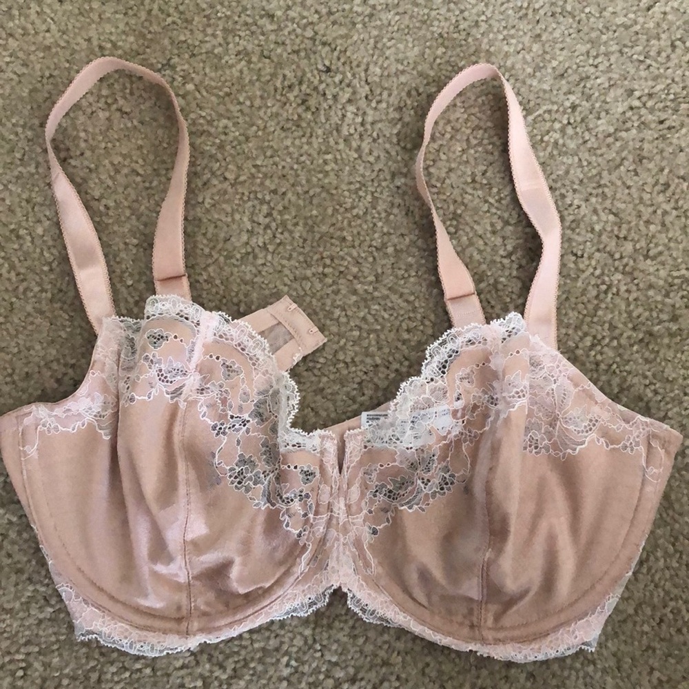 Wacoal lace bra